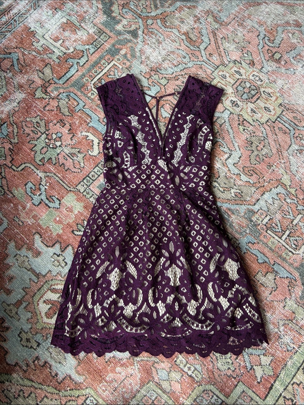 FREE PEOPLE Women's Deep Purple Lace V-Neck Dress